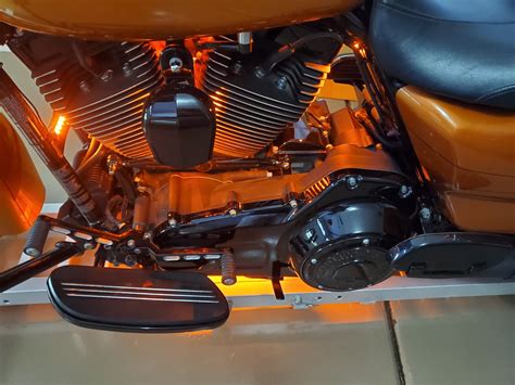 Check our part 2 of our. 2014 Harley-Davidson® FLHXS Street Glide® Special (Amber ...