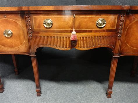 Antiques Atlas Titchmarsh And Goodwin Mahogany Sideboard