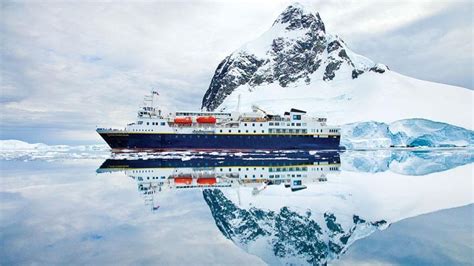 Luxury Cruise Though Antarctica South Georgia And The Falkland