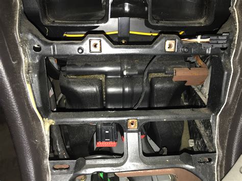 I Need A Step By Step Guide To Replace The Blend Door Actuator On A