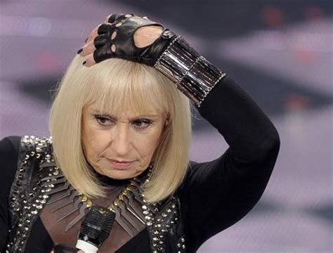 Bailo, bailo (ballo, ballo) — raffaella carra. Raffaella Carrà è sposata? Età, ex compagno, vita privata