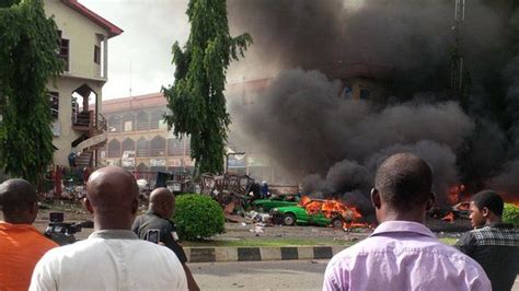 Nigeria Abuja Bomb Blast In Wuse District Kills 21 Bbc News