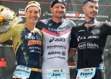 Latest statistics for ironman frankfurt. El bonito gesto de Jan Frodeno a Sebastian Kienle en el ...