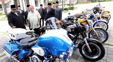 Different kind of bicycle serve the purpose differently. Sultan of Johor's private vehicle collection coming to ...