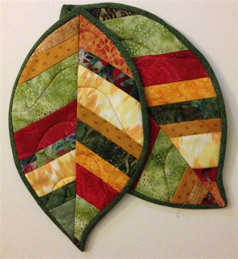 Projects From Quilted Leaf Potholders Bluprint Small Quilt Projects
