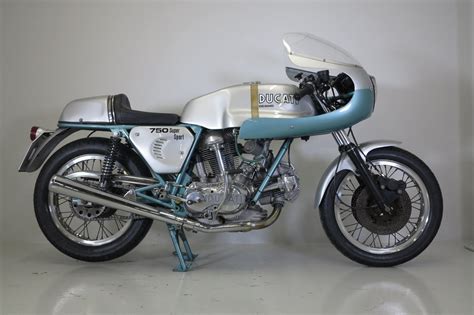 Ducati 750ss 1974