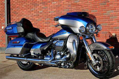 2017 Harley Davidson® Flhtk Electra Glide® Ultra® Limited Superior