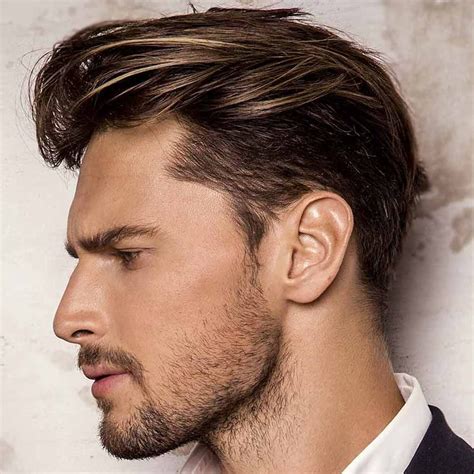 tagli capelli uomo 2022 di tendenza in 200 immagini capelli uomo capelli lunghi uomo capelli