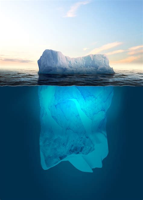 Impactante Así Es Un Iceberg En Sus Profundidades ~ Like ~
