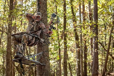 Improve Your Hunting Tree Stand Deer Hunting Tips Rangetoreel