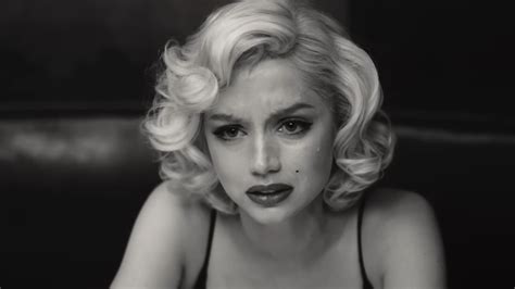 andrew dominik explains his choice for marilyn monroe s fate in blonde