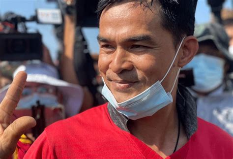 อัจฉริยะ แจ้งความตำรวจป่าไม้ตรวจสอบดำเนินคดี ลุงพล หลังต้องสงสัยว่ากระทำผิด พ.ร.บ.ป่าไม้ รุกป่าสงวนสร้างสิ่งปลูกสร้างผิดวัตถุประสงค์. ลุงพลโดนจับ คุมตัวสอบปากคำ ปมสร้างรูปปั้นพญานาค รุกป่าสงวน