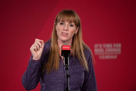 Who Is Labours New Deputy Leader Angela Rayner Hell Of A Read