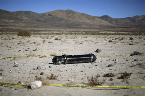 Vss unity's engine ignited and fired for three full minutes before shutting down at 11:30 a.m. Virgin Galactic SpaceShipTwo Crash: Insured for Between ...