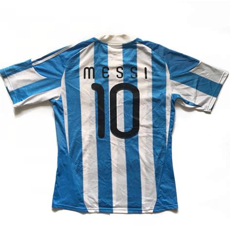 Argentina performance & form graph is sofascore football livescore unique algorithm that we are generating from team's last 10 matches, statistics, detailed analysis and our own knowledge. Argentina Home football shirt 2010 - 2011.