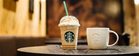 To inspire and nurture the human spirit — one person, one cup and one neighborhood at a time. Überblick über die Designgeschichte des Starbucks-Logos