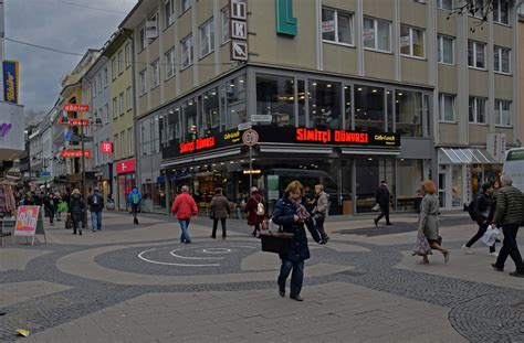 Simitçi dünyası için yazılan tüm şikayet ve kullanıcı yorumlarına bakarak karar verin. Simitci Dünyasi Foto & Bild | kultur, wuppertal ...