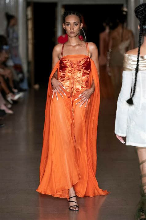 Kim Shui Ready To Wear Fashion Show Collection Spring Summer 2023