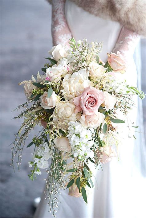 Small Wedding Bouquets Guide For 2023 Bridal Bouquet Flowers Small