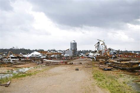 Photos Tornadoes Severe Storms Batter Southern States K991fm