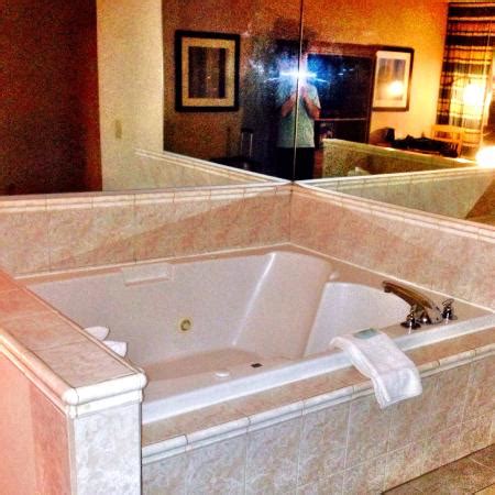 What better way to rekindle the flame in your relationship than to dip into the hot tub and enjoy some. Without asking, we were upgraded to a Jacuzzi room! Nice ...