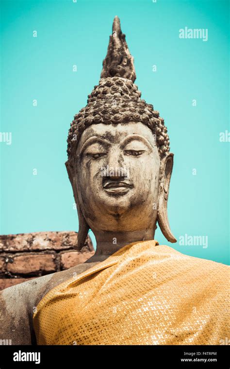 Buddha Statue Portrait Wat Yai Chai Mongkhon Ayutthaya Bangkok Thailand