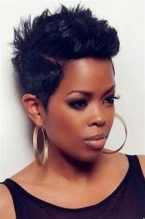 With its minimal maintenance requirements and lovely compatibility with black hair, you will love finding a style all your own. 41 Superb African American Short Pixie Haircuts Ideas To ...