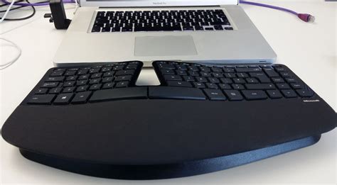 Microsoft Sculpt Ergonomic Keyboard Pairing Button 273423 Microsoft