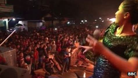 Raunchy Dangdut Music Stirs Debate In Indonesia Bbc News