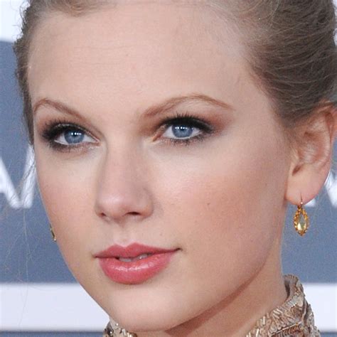 Taylor Swift Makeup Grammys 2012 Popsugar Beauty
