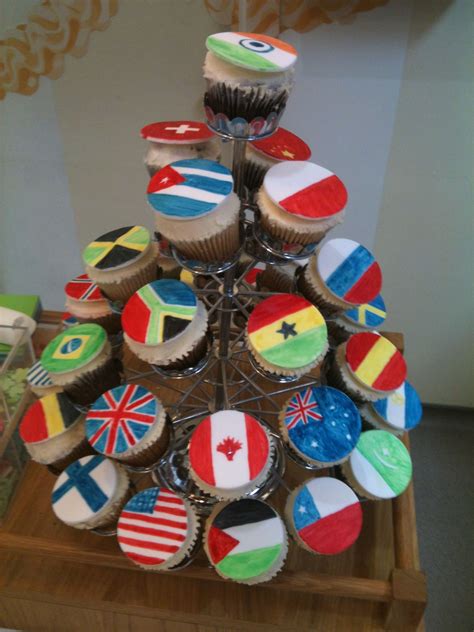 Cupcakes Decorated With Flags From Around The World Cupcakes