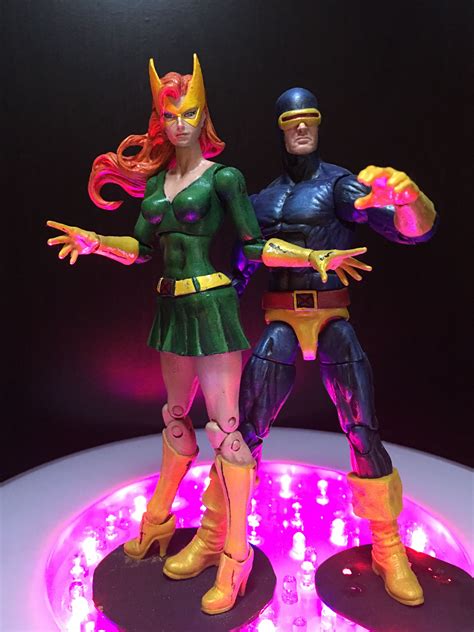 Jean Grey And Cyclops Marvel Action Figures Marvel Legends Action