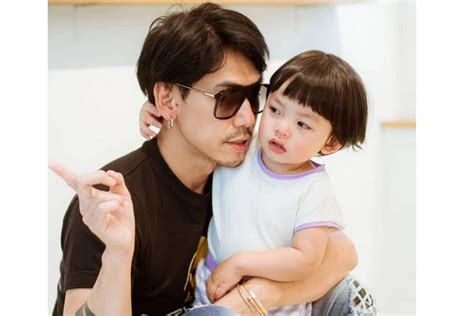ซึ่งถ้าเข้าไปส่องดูใน ig ส่วนตัว ทั้งของ นิวเคลียร์ และ ดีเจเพชรจ้า. "ดีเจเพชรจ้า" อัปเดตชีวิตใน รพ. วอนให้คนเลิกออกจากบ้าน ชาว ...