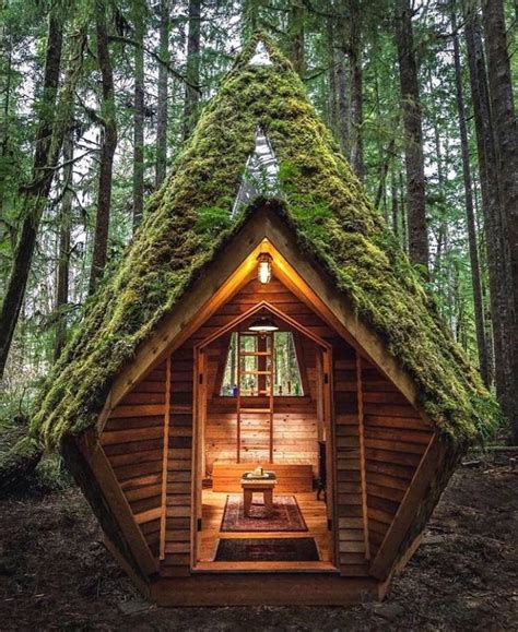 Cozy Place Off Grid Tiny House Tiny House Cabin Small Cottage Homes