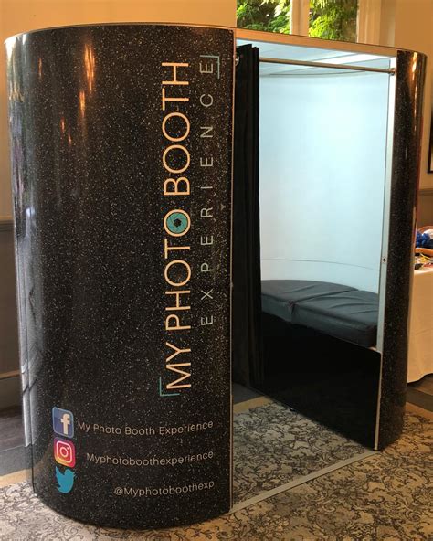 wedding photo booth hire  photo booth experience