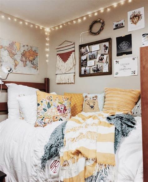 Charming Diy Dorm Room Decorating Ideas On A Budget It Can Be A Challenge To Decorate A