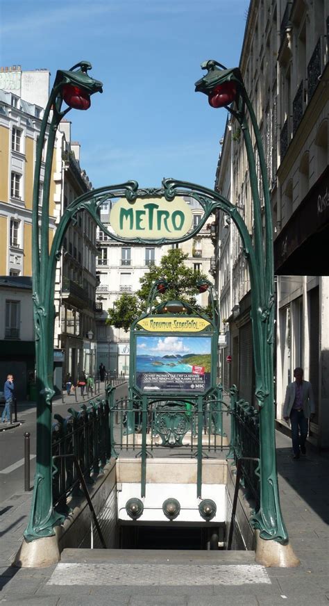 Paris Métropolitain Entrée De La Station Réaumur Sébastopol 3 Arch