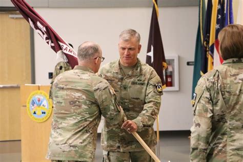 Col Pitney Takes Command Of USAMRIID Article The United States Army