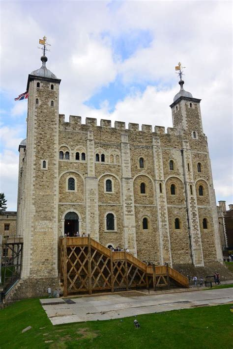 The tower of london was built by william the conqueror as a part of the consolidation of the norman conquest of england in 1066 and to demonstrate the norman dynasty's lordship over the land. Tower of London - Two Small Potatoes