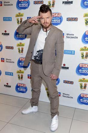 My name is sylwester adam wardega and im not very talented so i decided to make people laugh. Sylwester Wardęga OKRADZIONY w Brazylii! "Moja wina... Nie wiem, co robić!" - ESKA.pl