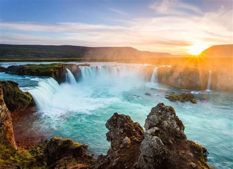 These Are The 15 Most Beautiful Countries Of The World In The News