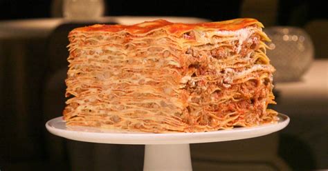 The last layer will be noodles, sauce and mozzarella cheese. How Mario Batali's Del Posto NYC Makes Its Famous 100 ...