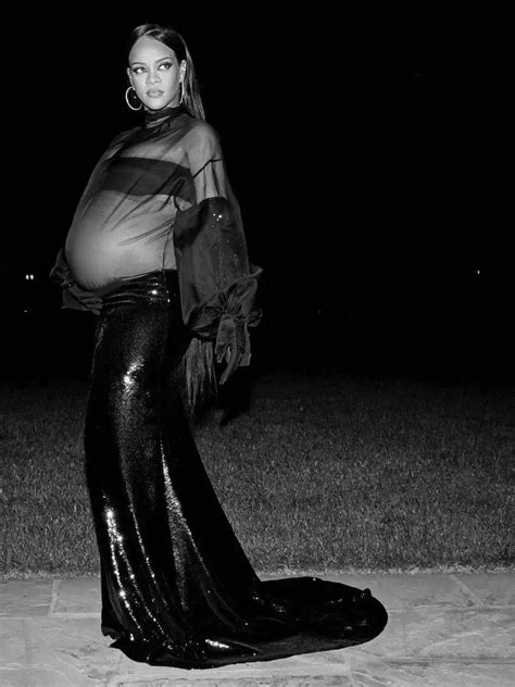 This Mothers Day Rihanna Gives Inspiration On Embracing Pregnancy And