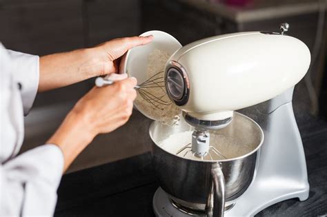 How To Use A Stand Mixer Standing Mixers