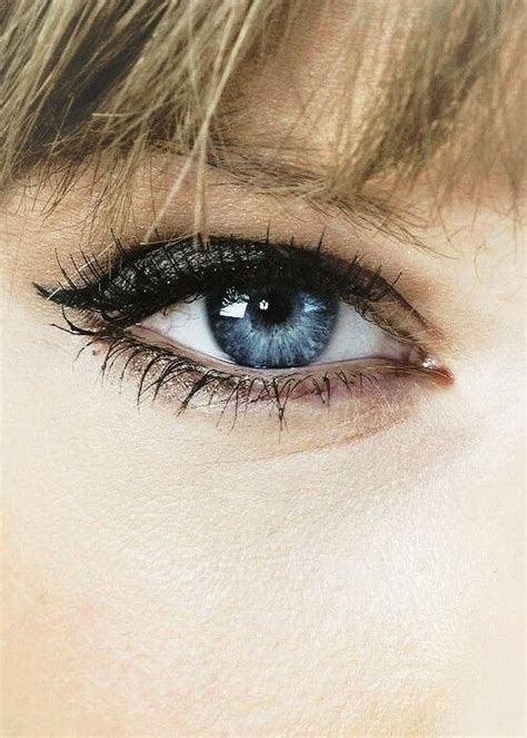 A Scientist Said That Taylors Eyes Are Rare Because They Are Electric