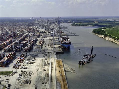 Port Of Savannah Breaks Monthly Record For Containerized Cargo