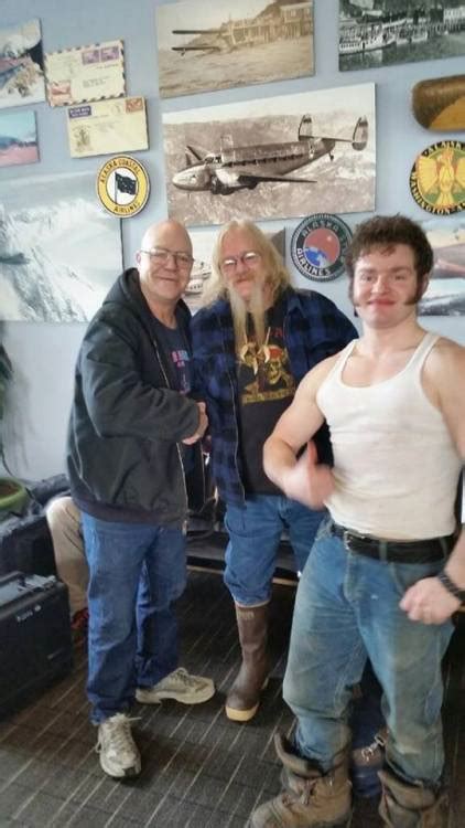 Alaskan Bush People Fanclub Billy And Gabe Brown With A Fan 2015