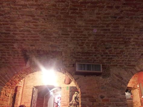 La cucina del locale propone la genuinità dei piatti di un tempo ragione sociale: I consigli di Rocco,esperienze di ristoranti,alberghi ...