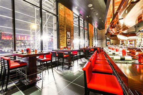 L'Atelier de Joël Robuchon Is Just an Unexciting Chain, Wells Says ...