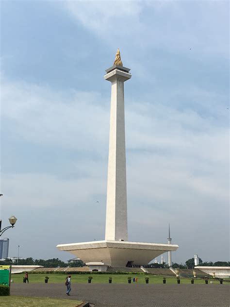 Mewarnai Monas Gambar Mewarnai Monas Mewarnai Monas Product Tags